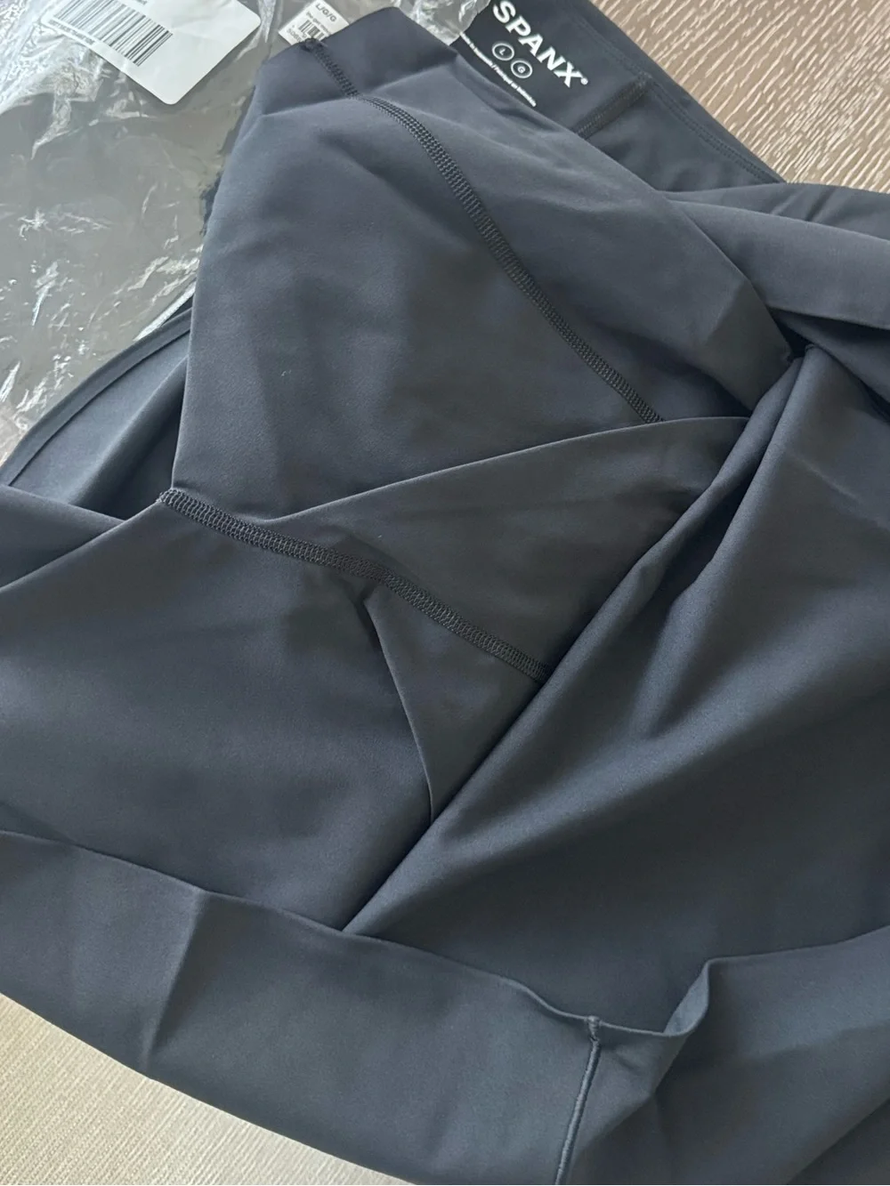 SPANX‎ SHAPE™ GET MOVING ZIP FRONT DRESS